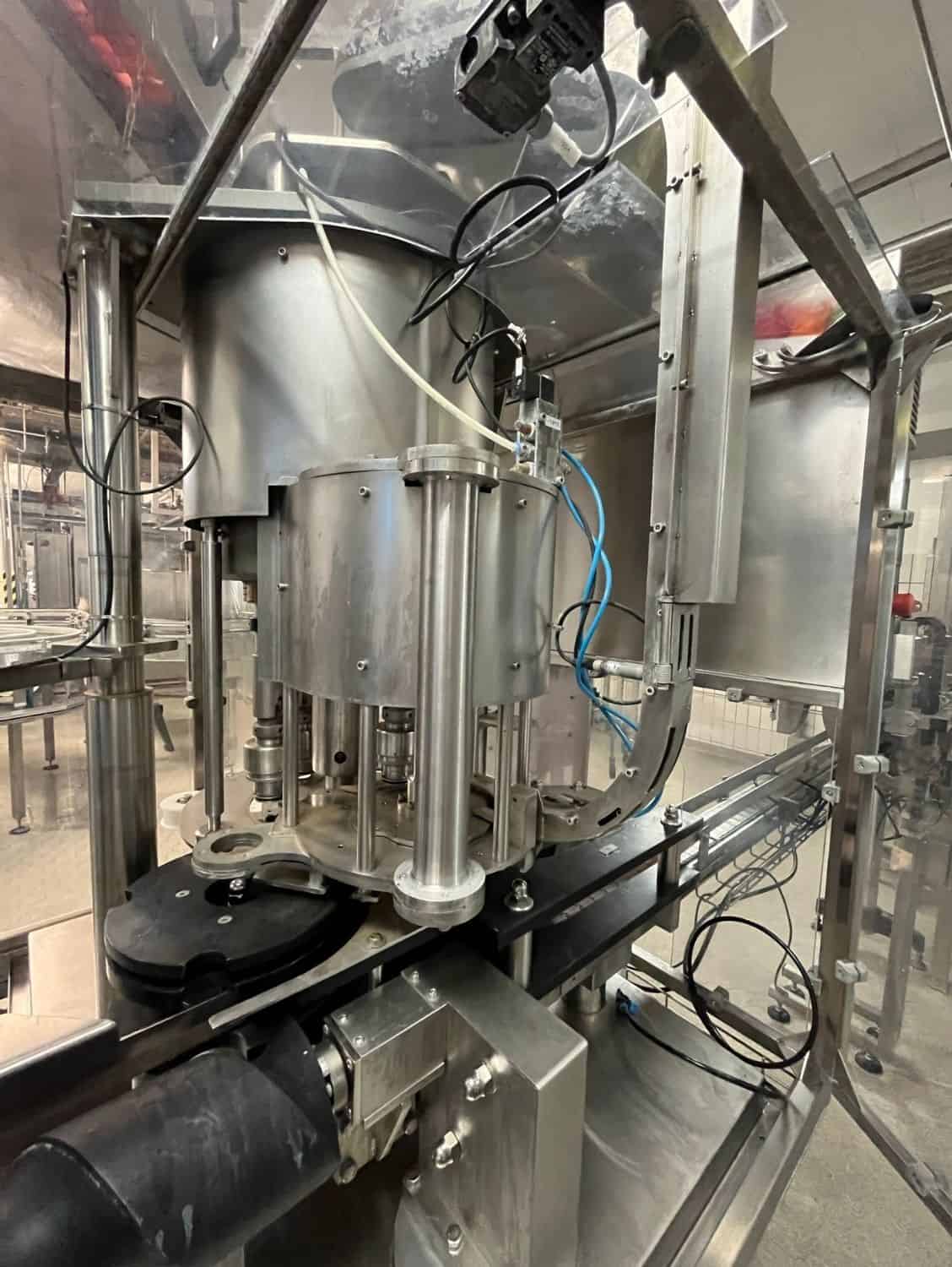 Vista izquierda de Dr. Datz GmbH Getränke- und Sondermaschinenbau VS4R